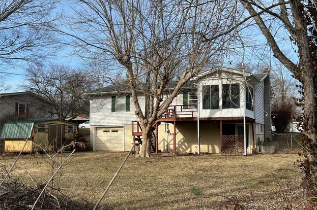 326 E Peck St, Ironton, MO 63650 | MLS# 24000115 | Redfin