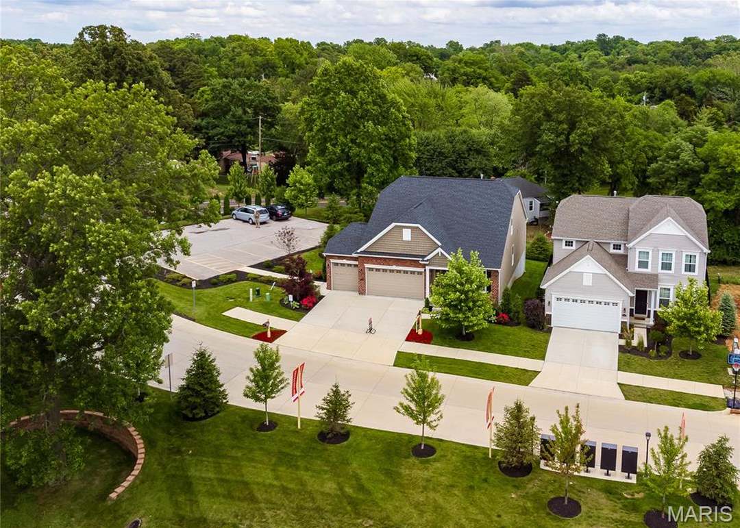 3351 Vine Clad Hill Dr, Arnold, MO 63010