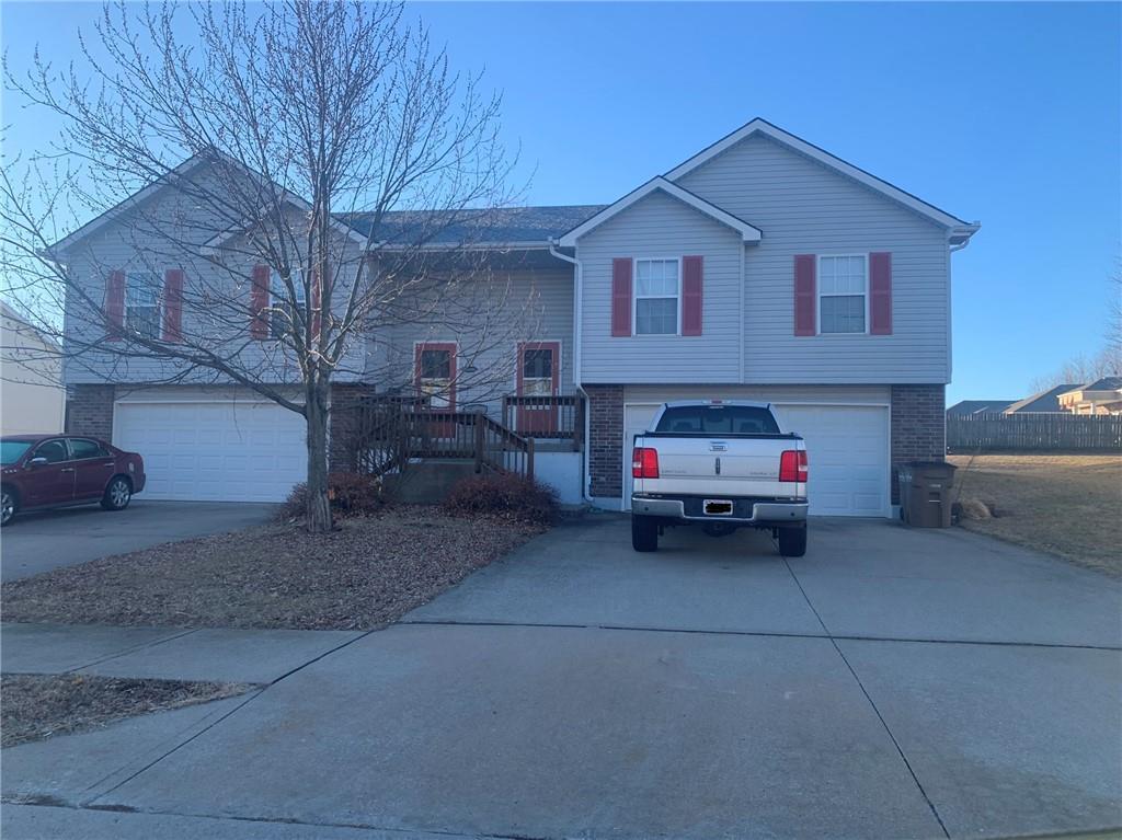 1025/1027 Kaycee Dr, Raymore, MO 64083 MLS 2421413 Redfin