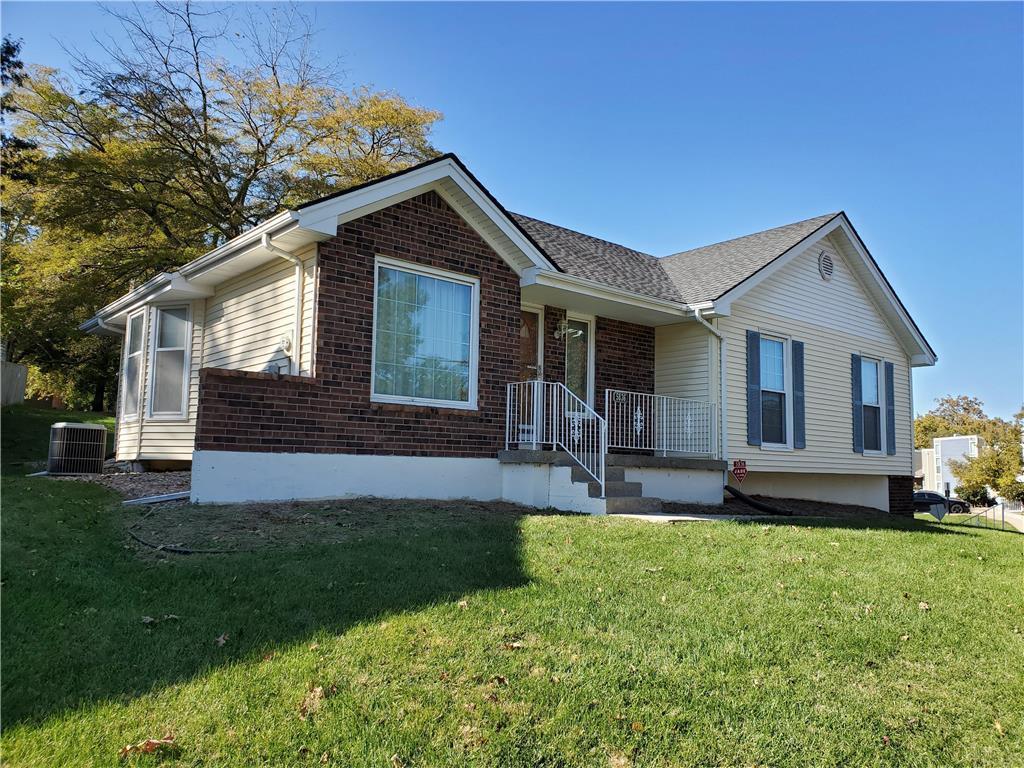 5836 N Indiana Ave, Gladstone, MO 64119 MLS 2200519 Redfin