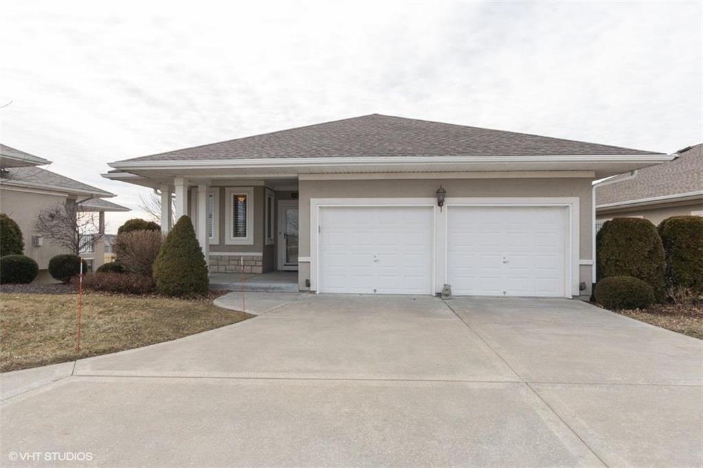 2024 Greenfield Mews Ln, Kearney, MO 64060 | MLS# 2206763 | Redfin