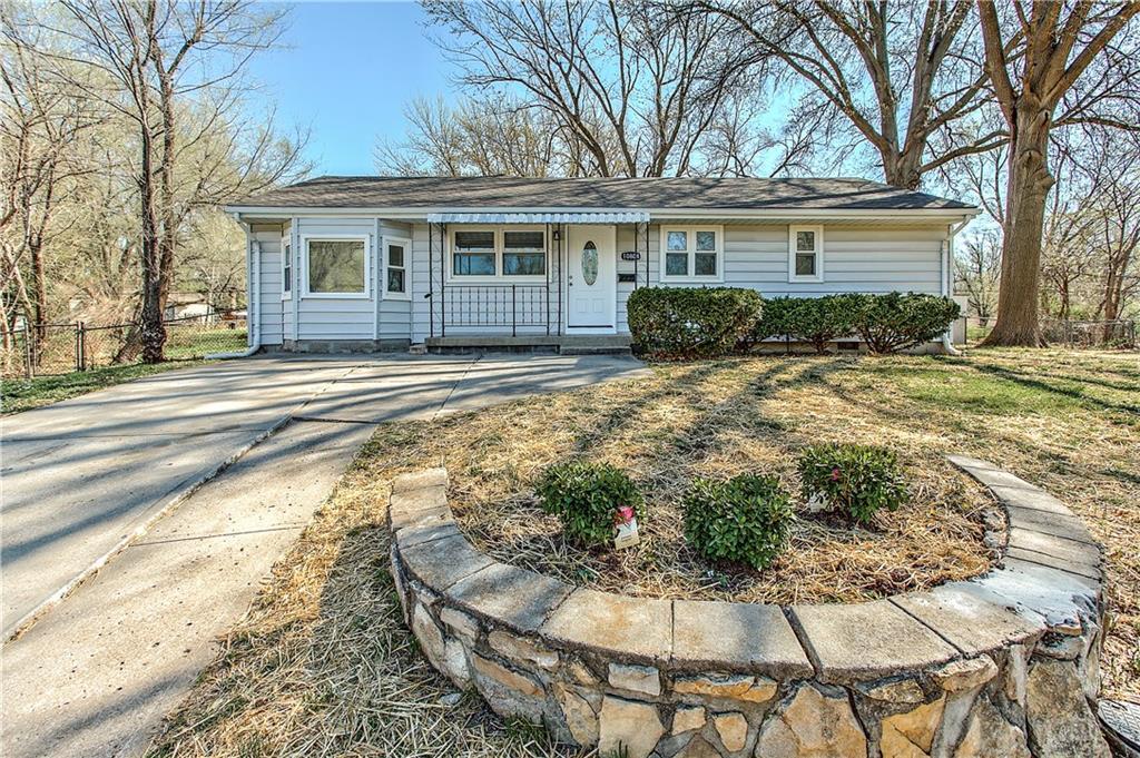 10804 E 50th St, Kansas City, MO 64133 MLS 2429932 Redfin