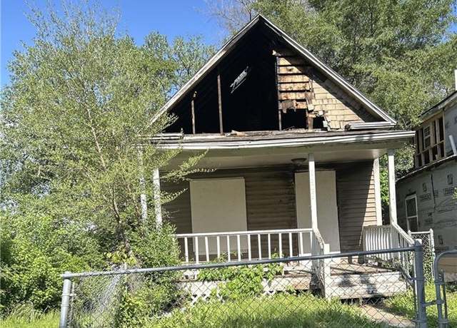 Property at 1605 Bristol Ave, Kansas City, MO 64126, 2 baths