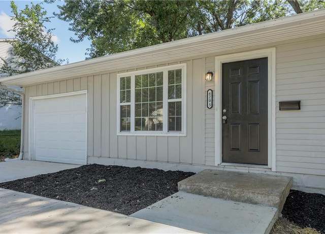 Property at 6205 E 150th Ter, Grandview, MO 64030, 3 beds, 2 baths
