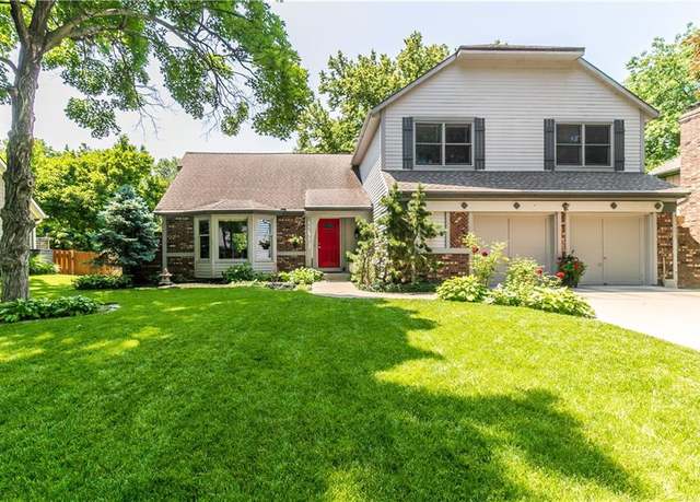 Property at 12913 W 78th St, Lenexa, KS 66216, 4 beds, 2.5 baths