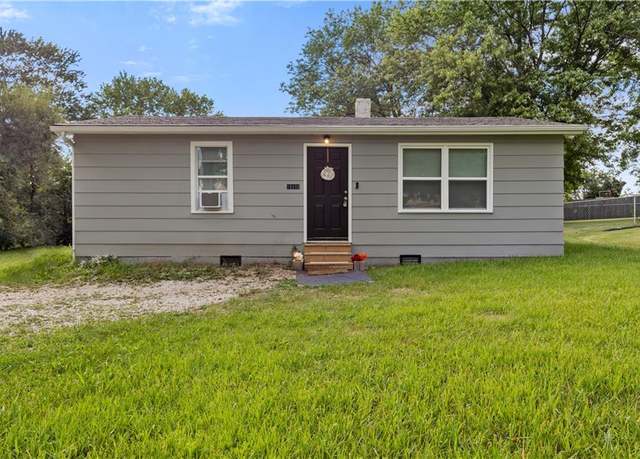 Property at 16110 Hight Ave, Belton, MO 64012, 2 beds, 1 bath