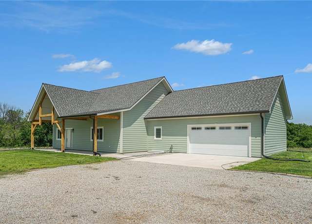 Property at 11532 33rd St, Perry, KS 66073, 4 beds, 2.5 baths