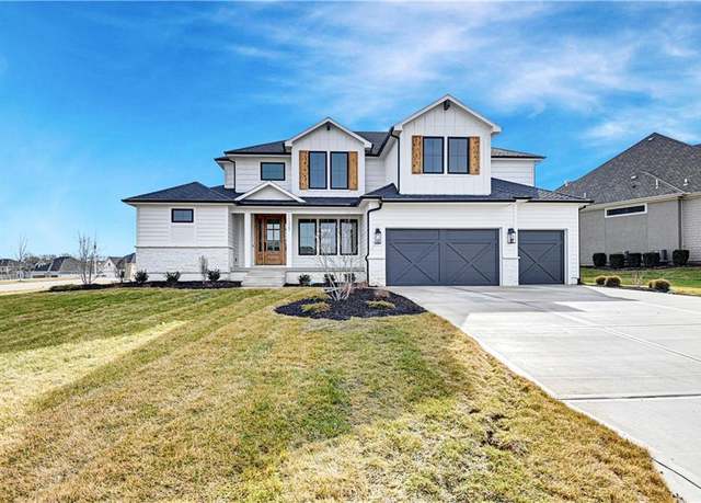 Property at 11327 W 170th Ter, Overland Park, KS 66221, 4 beds, 4 baths