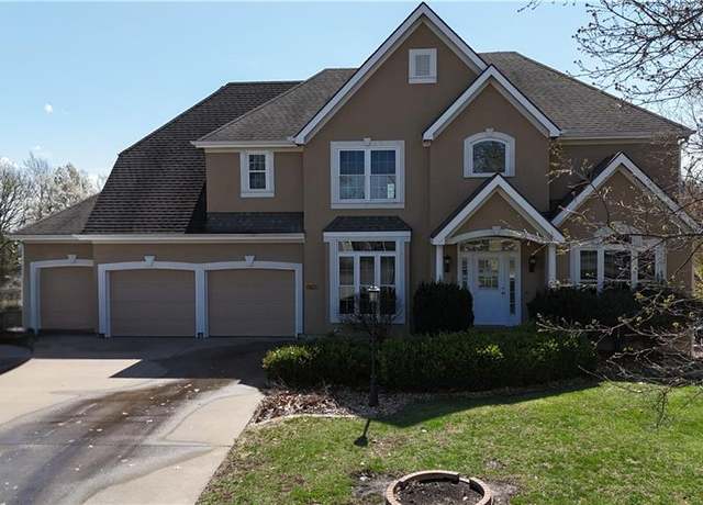 Property at 4706 Huntsboro Ct, St Joseph, MO 64506, 4 beds, 4.5 baths