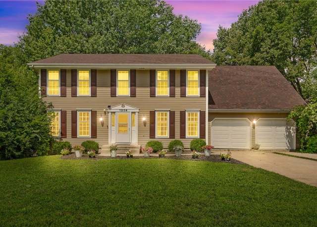 Property at 1304 Wellington Way, Liberty, MO 64068, 4 beds, 3 baths