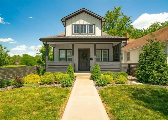 Property at 5401 Lydia Ave, Kansas City, MO 64110, 3 beds, 2.5 baths