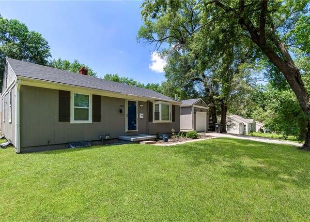 Property at 7020 Evanston Ave, Raytown, MO 64133, 2 beds, 1 bath