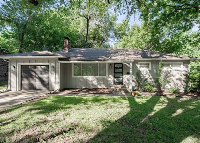 Property at 6015 W 78th Ter, Prairie Village, KS 66208, 3 beds, 1 bath