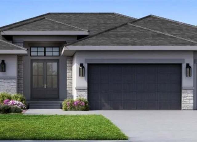 Property at 806 Savannah Ct, Greenwood, MO 64034, 3 beds, 3.5 baths