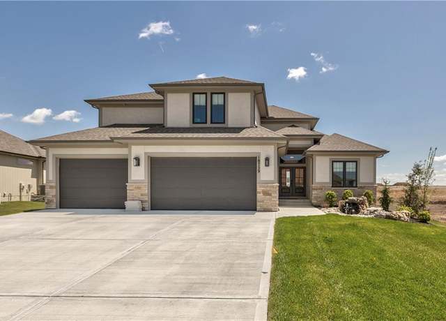Property at 20909 W 188th Ter, Spring Hill, KS 66083, 4 beds, 3 baths