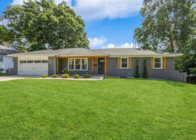Property at 9943 Linden St, Overland Park, KS 66207, 5 beds, 3 baths