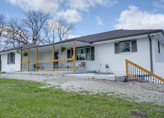 Property at 2150 State Route 150 Hwy, Lee's Summit, MO 64082, 4 beds, 3 baths