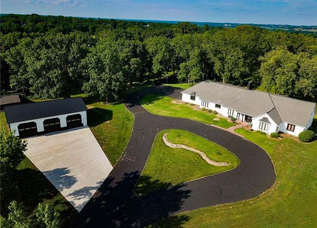 Property at 1901 NE River Ridge Rd, St Joseph, MO 64507, 5 beds, 5 baths