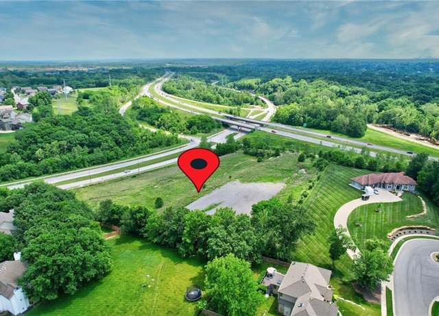 Property at 152 Hwy & Maplewoods Pkwy St, Kansas City, MO 64155