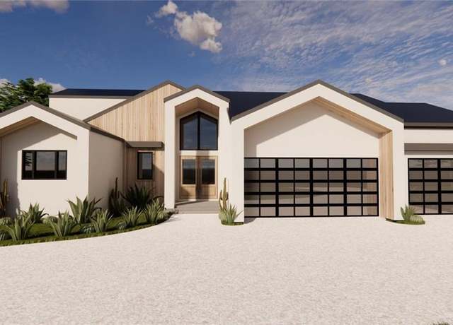 Property at 16 Checotah Bluffs Cir, Lake Winnebago, MO 64034, 4 beds, 4.5 baths