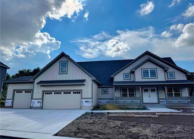 Property at 1208 Linden Rd, Liberty, MO 64068, 5 beds, 4 baths