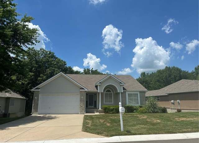 Property at 4102 N 108th St, Kansas City, KS 66109, 3 beds, 3 baths