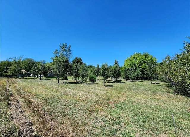 Property at 26 Ohio Dr, Linn Valley, KS 66040