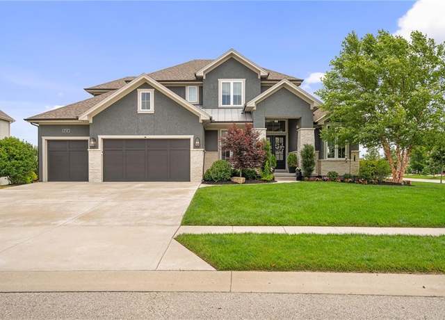 Property at 17117 Bluejacket St, Overland Park, KS 66221, 5 beds, 6 baths