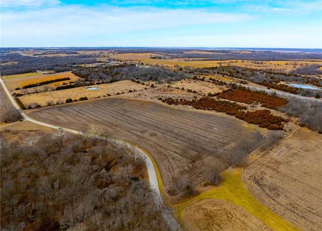 Property at 1024 N 1750th Rd, Lawrence, KS 66049