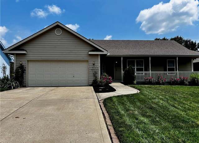 Property at 1317 Stonecrest Dr, Kearney, MO 64060, 4 beds, 3 baths
