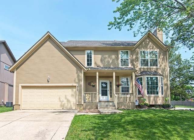 Property at 4737 Lone Elm St, Shawnee, KS 66226, 4 beds, 3.5 baths