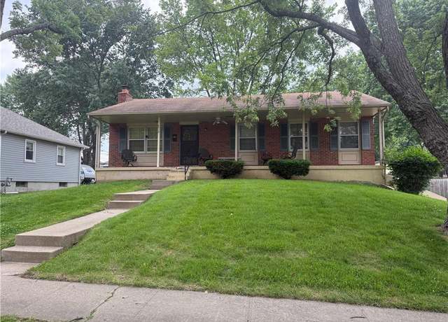 Property at 4518 S Osage St, Independence, MO 64055, 3 beds, 1.5 baths