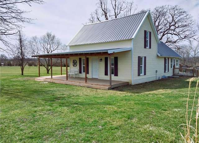Property at 26304 S Little Rd, Garden City, MO 64747, 3 beds, 2 baths