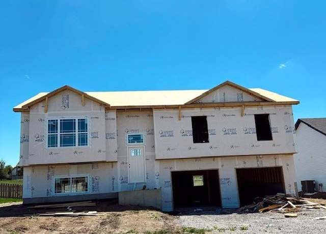 Property at 13862 Indian Ridge N/A, St Joseph, MO 64505, 4 beds, 3 baths