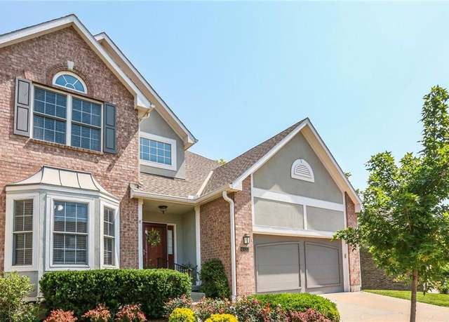 Property at 6522 W 133rd Ter, Leawood, KS 66209, 5 beds, 3.5 baths