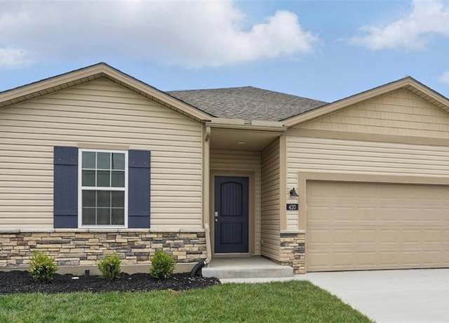 Property at 27007 E Oak View Dr, Lee's Summit, MO 64086, 4 beds, 2.5 baths