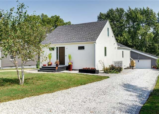 Property at 7733 Madison St, Kansas City, MO 64114, 3 beds, 2 baths