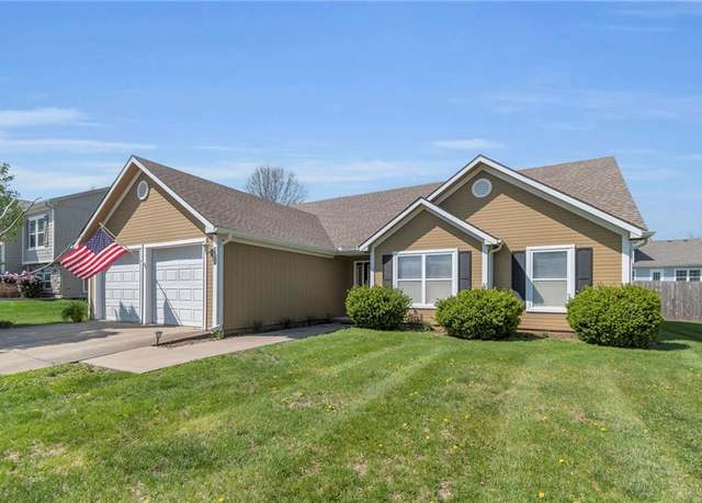 Property at 212 Blackjack Ave, Lone Jack, MO 64070, 3 beds, 2 baths