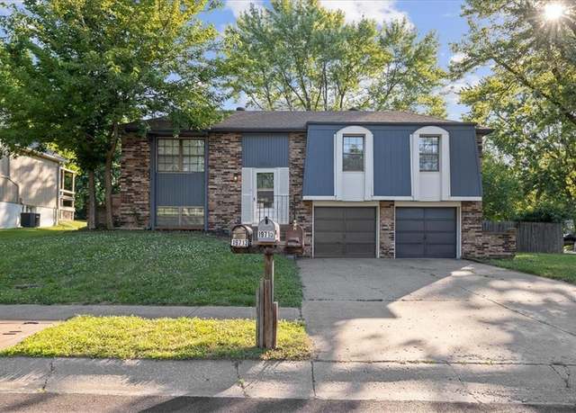 Property at 19716 E Millhaven St, Independence, MO 64056, 3 beds, 2 baths