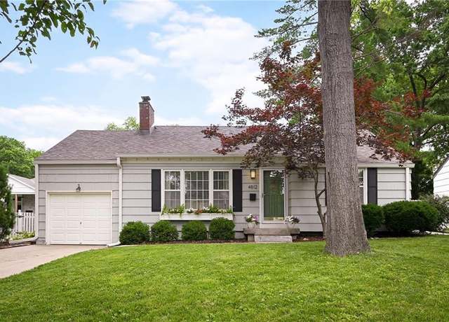 Property at 4812 W 70th St, Prairie Village, KS 66208, 3 beds, 1 bath