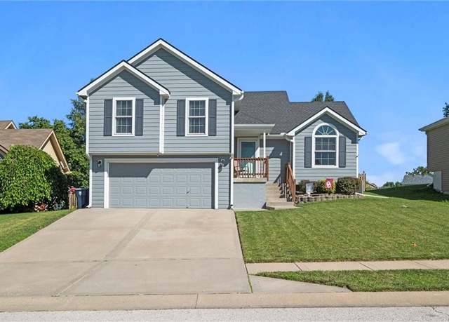 Property at 11039 N Ditman Ave, Kansas City, MO 64157, 4 beds, 3 baths