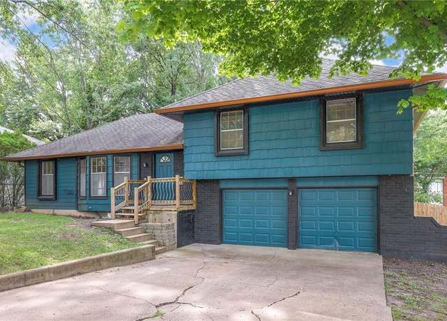 Property at 13008 Corrington Ave, Grandview, MO 64030, 3 beds, 2 baths