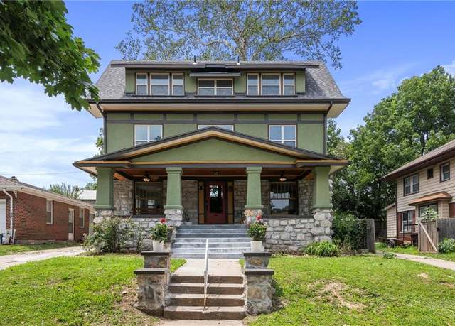 Property at 338 N Van Brunt Blvd, Kansas City, MO 64123, 5 beds, 4.5 baths