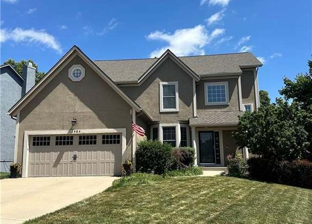 Property at 15984 W 160th Ter, Olathe, KS 66062, 5 beds, 3.5 baths