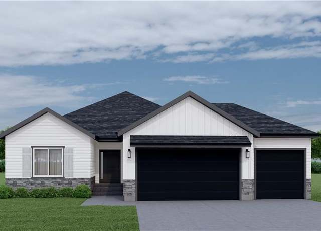 Property at 904 SW Pintail Ln, Oak Grove, MO 64075, 4 beds, 3 baths
