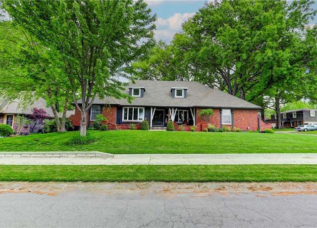 Property at 1400 SW 8th Ter, Lee's Summit, MO 64081, 4 beds, 3.5 baths