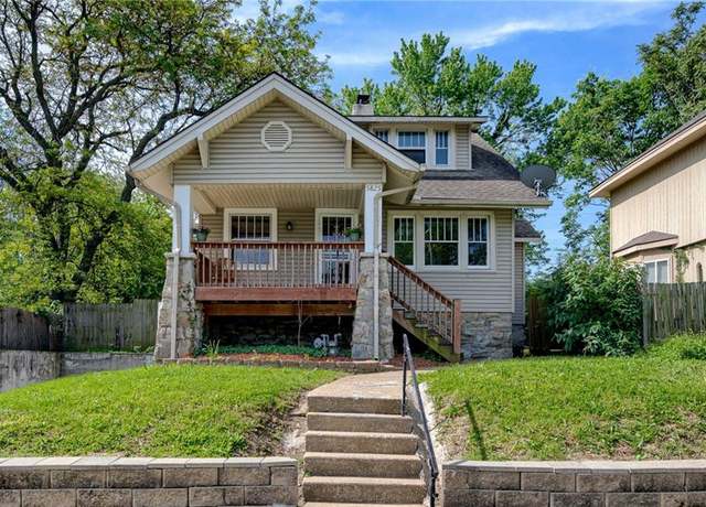 Property at 5825 E 13th St, Kansas City, MO 64126, 3 beds, 1 bath