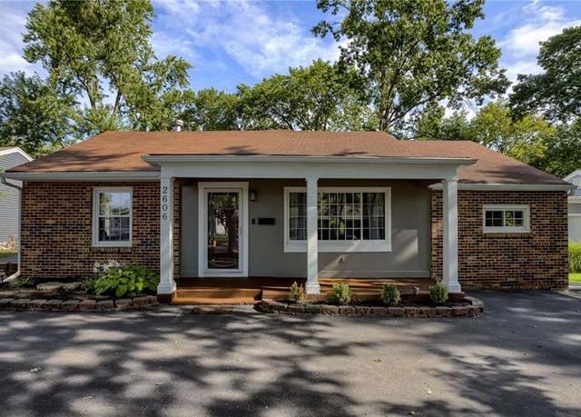 Property at 2606 W 79th Ter, Prairie Village, KS 66208, 3 beds, 3 baths