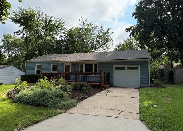 Property at 8139 Barkley Ln, Overland Park, KS 66204, 3 beds, 1 bath