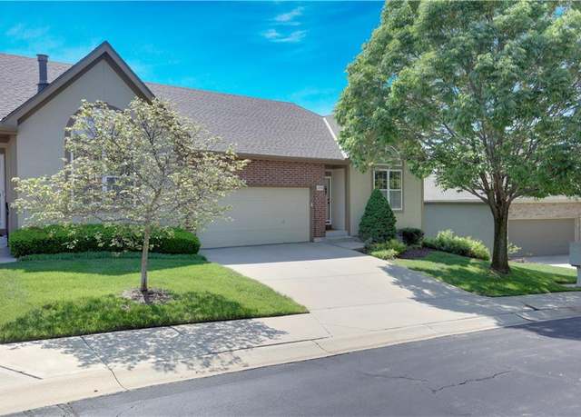 Property at 15705 W 62nd St, Shawnee, KS 66217, 2 beds, 2.5 baths